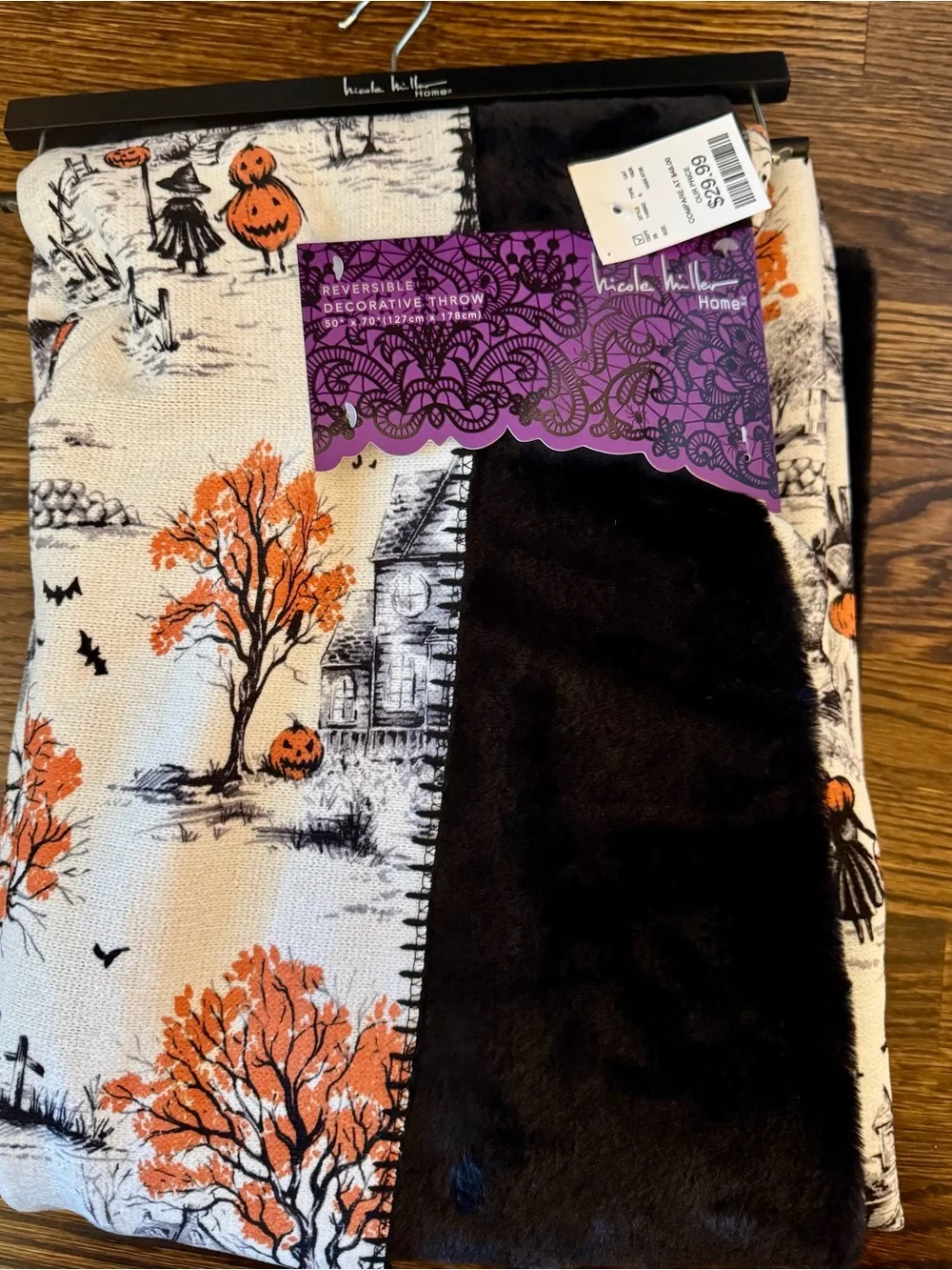 Nicole Miller Halloween Village Reversible Decorative Throw - Gorgeous Blanket!